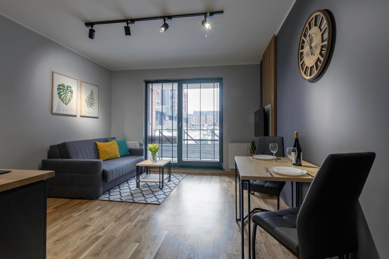Apartamenty Artus Stary Browar Гданьск Экстерьер фото
